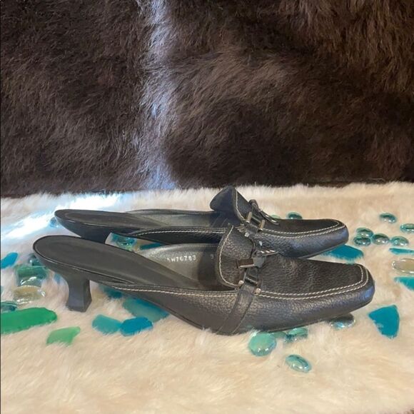 Stuart Weitzman shoes 9.5 (3495W) - Picture 4 of 11